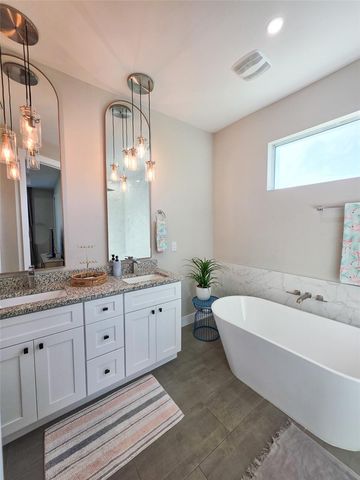 18946 AYRSHIRE CIRCLE, Port Charlotte, FL 33948