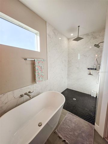 18946 AYRSHIRE CIRCLE, Port Charlotte, FL 33948