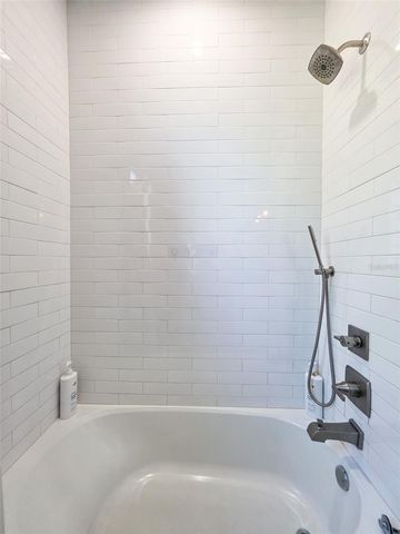 18946 AYRSHIRE CIRCLE, Port Charlotte, FL 33948