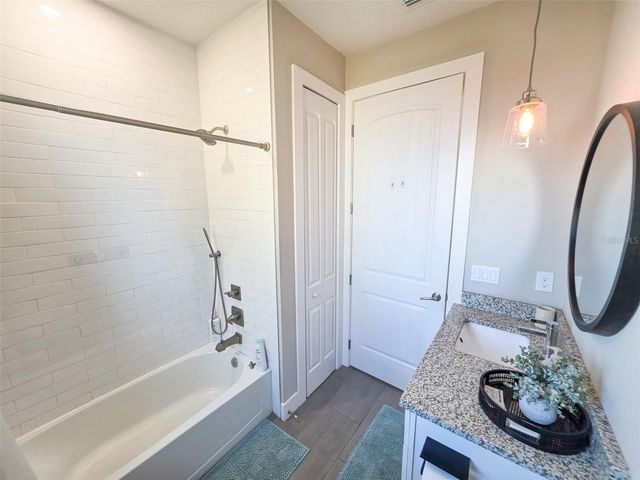 18946 AYRSHIRE CIRCLE, Port Charlotte, FL 33948