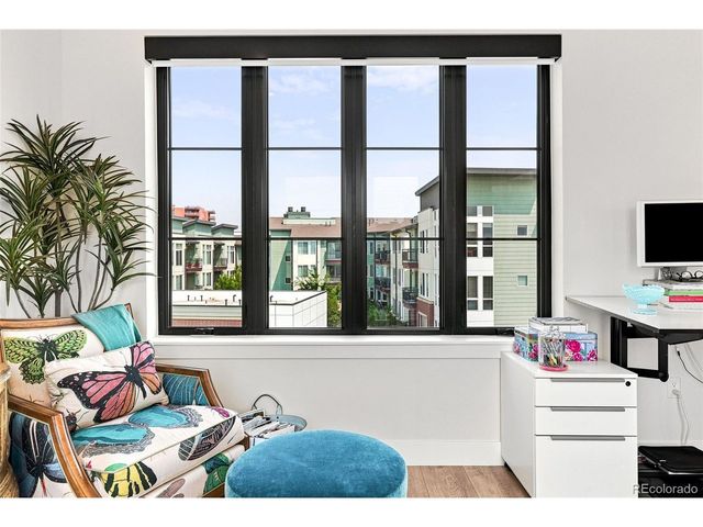 825 Bellaire St, Denver, CO 80220