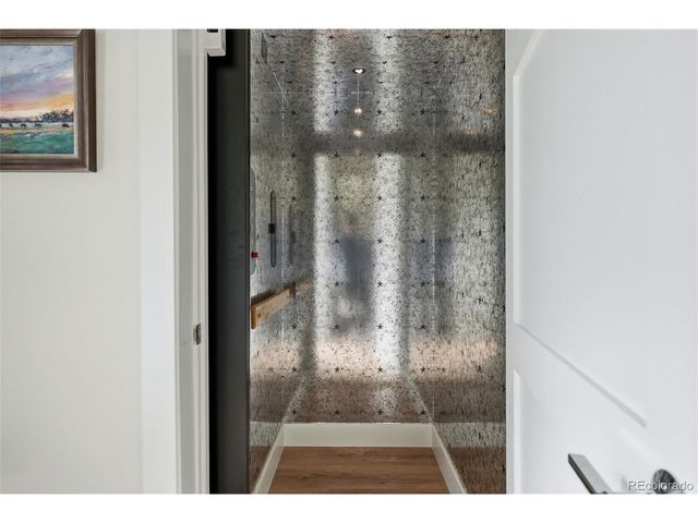 825 Bellaire St, Denver, CO 80220