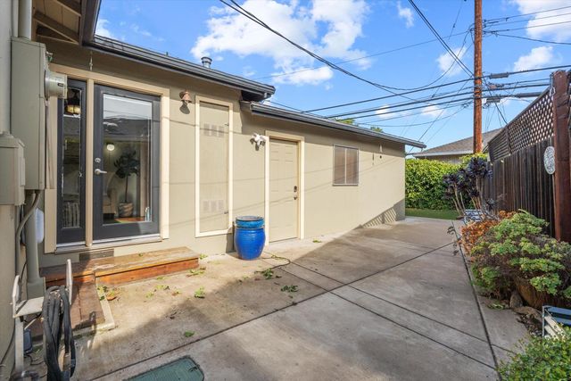 5101 C St, Sacramento, CA 95819