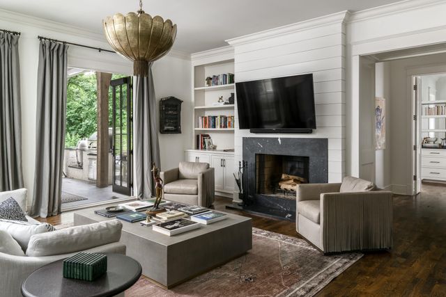 4527 Beacon Dr, Nashville, TN 37215