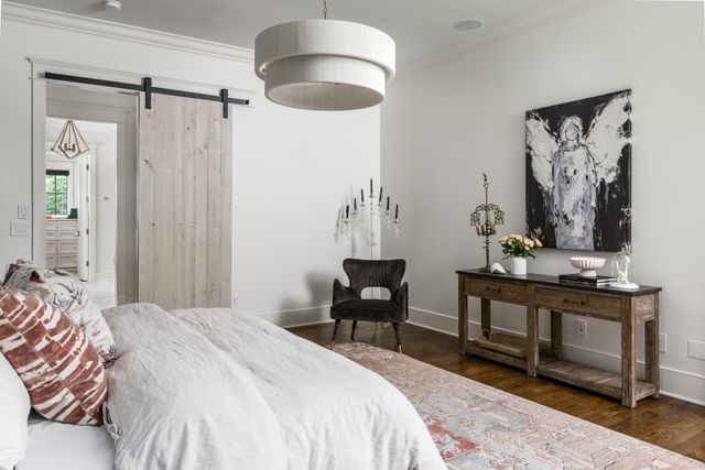 4527 Beacon Dr, Nashville, TN 37215