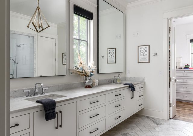 4527 Beacon Dr, Nashville, TN 37215