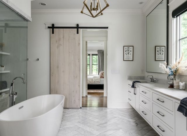 4527 Beacon Dr, Nashville, TN 37215