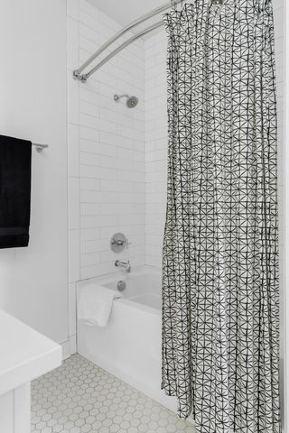 4527 Beacon Dr, Nashville, TN 37215