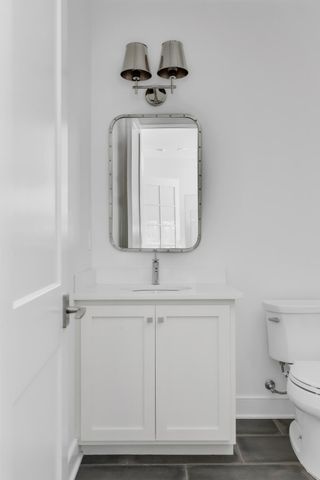 4527 Beacon Dr, Nashville, TN 37215