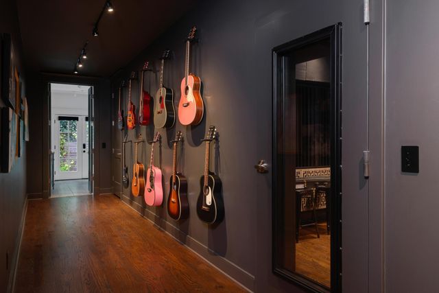 4527 Beacon Dr, Nashville, TN 37215