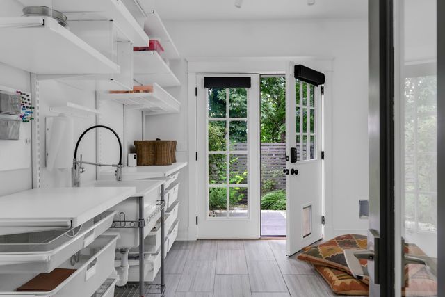 4527 Beacon Dr, Nashville, TN 37215