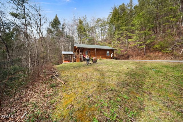 1284 Laurel Lick Road, Sevierville, TN 37862