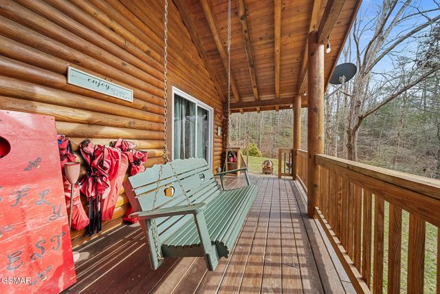 1284 Laurel Lick Road, Sevierville, TN 37862