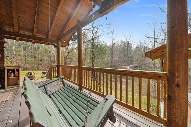1284 Laurel Lick Road, Sevierville, TN 37862