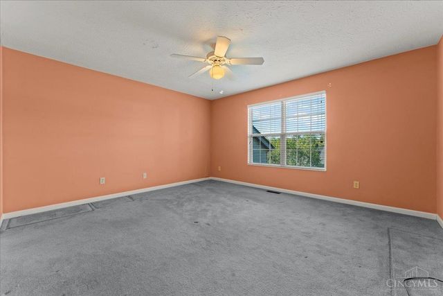 4987 Kleeman Green Drive, Green Twp, OH 45211