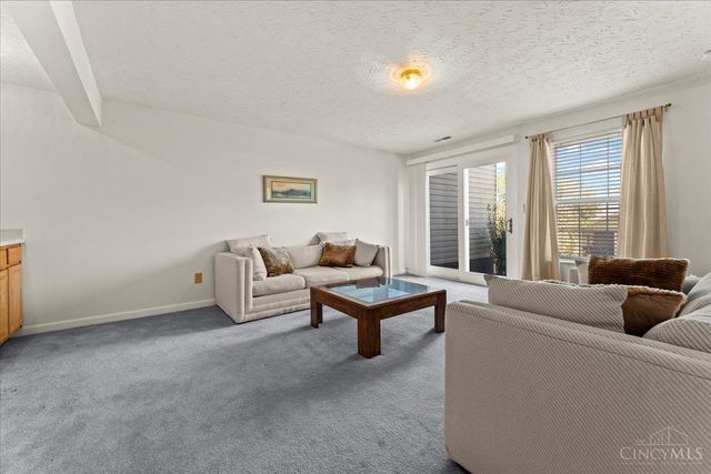 4987 Kleeman Green Drive, Green Twp, OH 45211