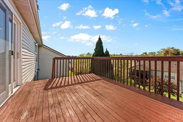 4987 Kleeman Green Drive, Green Twp, OH 45211