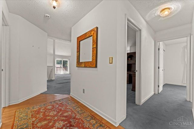 4987 Kleeman Green Drive, Green Twp, OH 45211