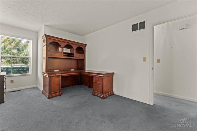 4987 Kleeman Green Drive, Green Twp, OH 45211