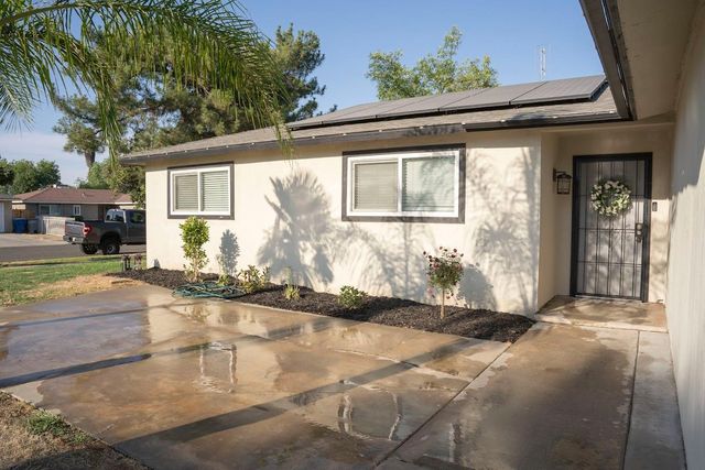 4584 N Hulbert Avenue, Fresno, CA 93705