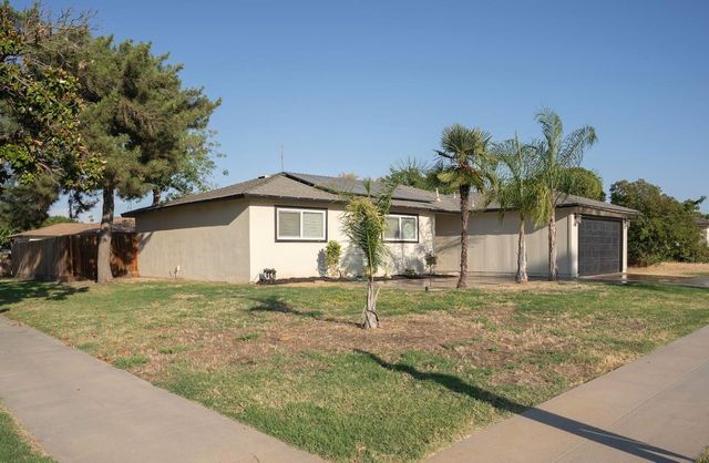 4584 N Hulbert Avenue, Fresno, CA 93705