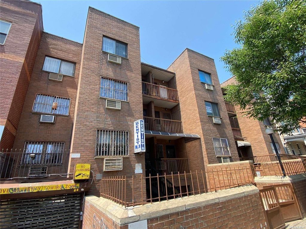 37-30 103 Street 2B, Corona, NY 11368