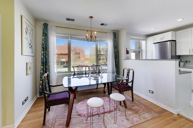 3839 N Western Avenue 202, Chicago, IL 60618