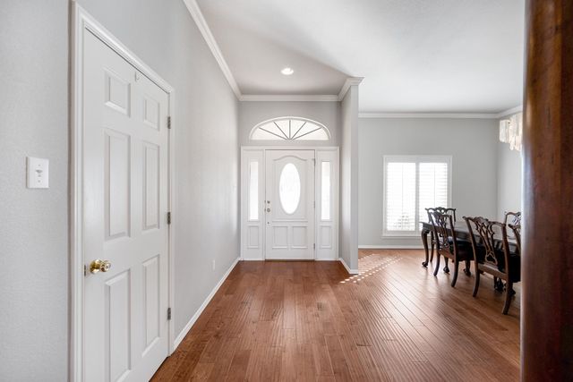 1109 E County Rd 124, Midland, TX 79706