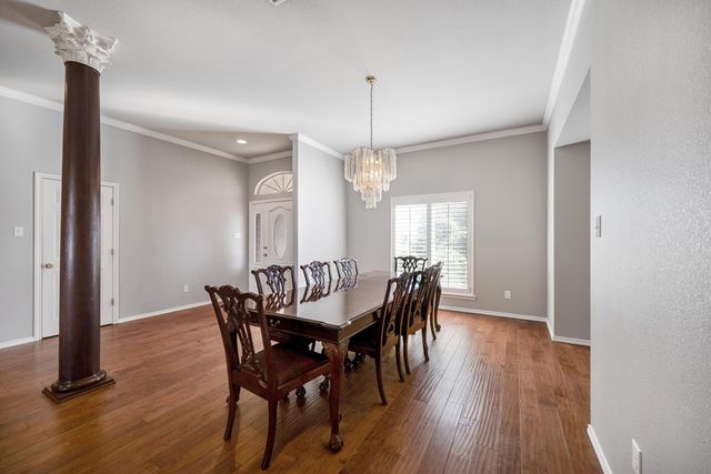 1109 E County Rd 124, Midland, TX 79706