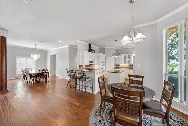 1109 E County Rd 124, Midland, TX 79706