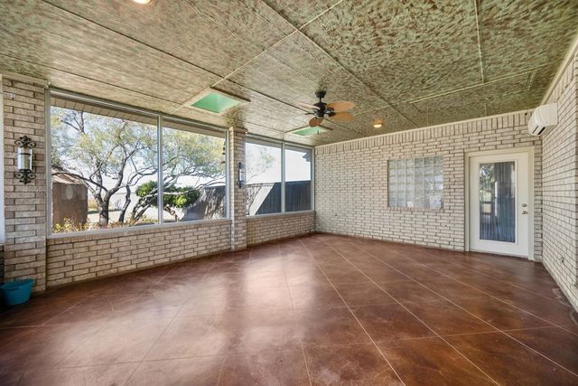 1109 E County Rd 124, Midland, TX 79706