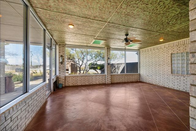 1109 E County Rd 124, Midland, TX 79706