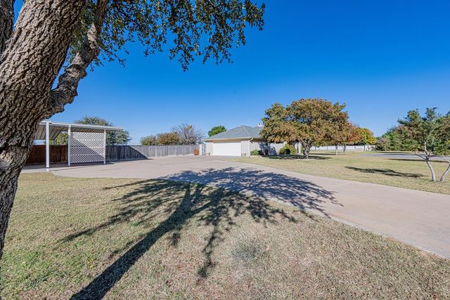 1109 E County Rd 124, Midland, TX 79706