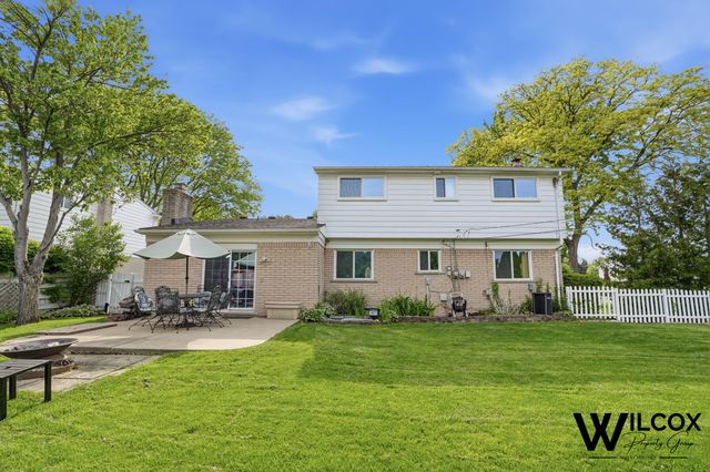 37944 Santa Anna Street, Clinton Twp, MI 48036