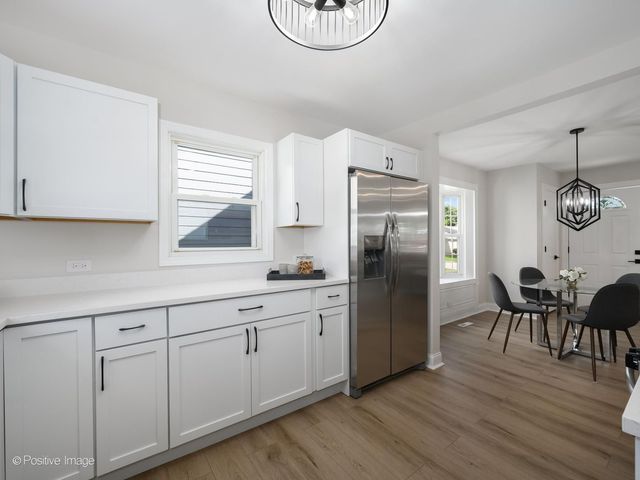 5344 S Ashland Avenue, Countryside, IL 60525