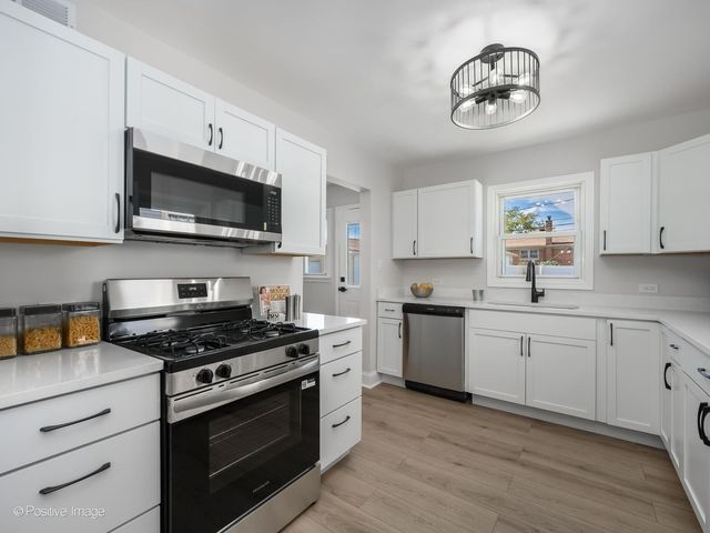 5344 S Ashland Avenue, Countryside, IL 60525