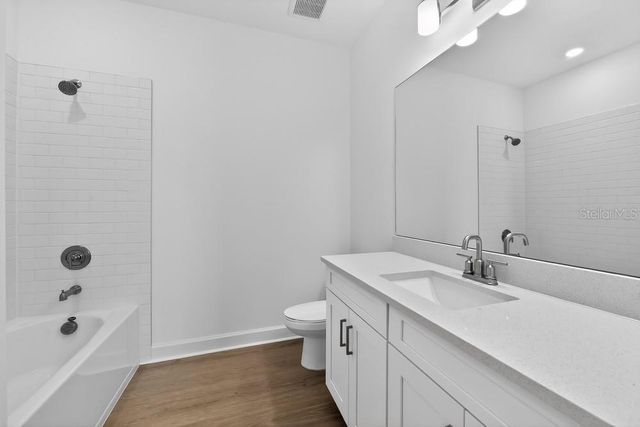 3306 VICENZA COURT, Bradenton, FL 34211