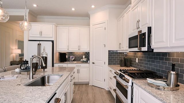 3306 VICENZA COURT, Bradenton, FL 34211