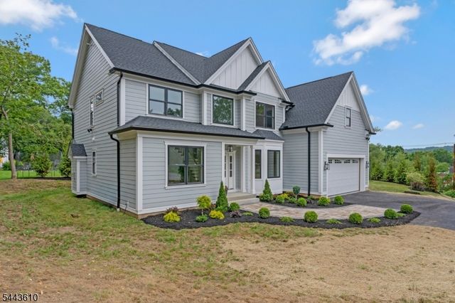 752 Valley Rd, Long Hill Twp., NJ 07933
