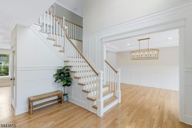 752 Valley Rd, Long Hill Twp., NJ 07933