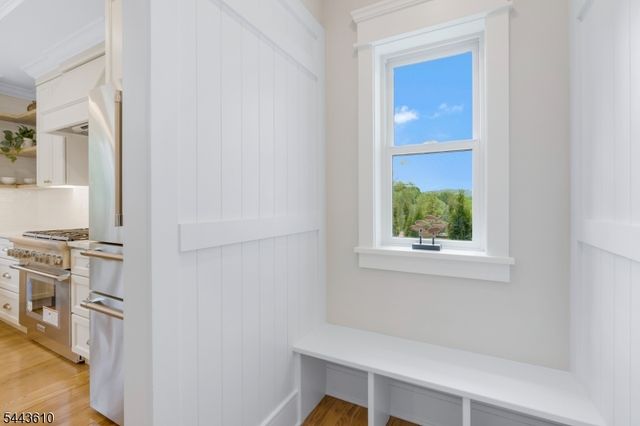 752 Valley Rd, Long Hill Twp., NJ 07933