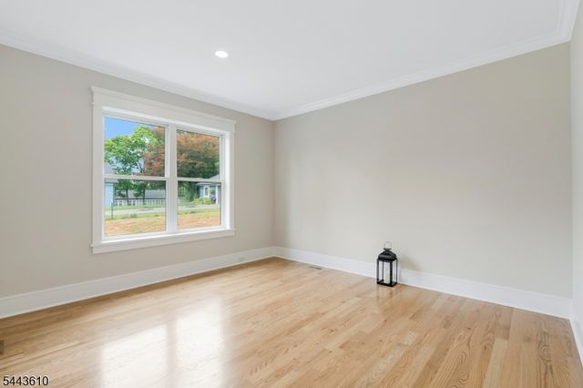 752 Valley Rd, Long Hill Twp., NJ 07933