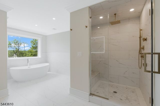 752 Valley Rd, Long Hill Twp., NJ 07933