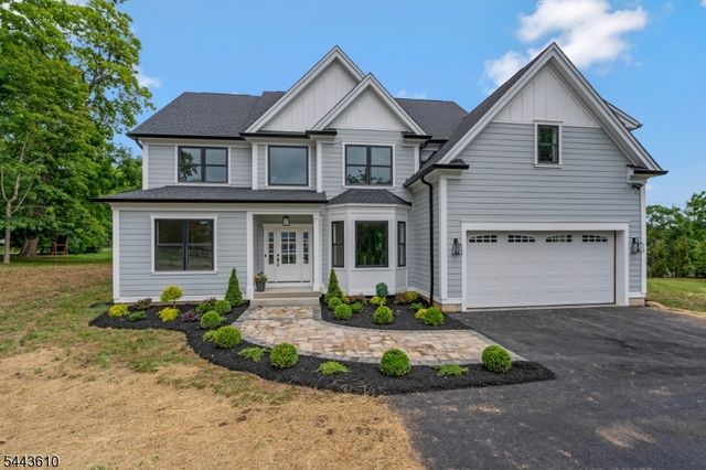 752 Valley Rd, Long Hill Twp., NJ 07933
