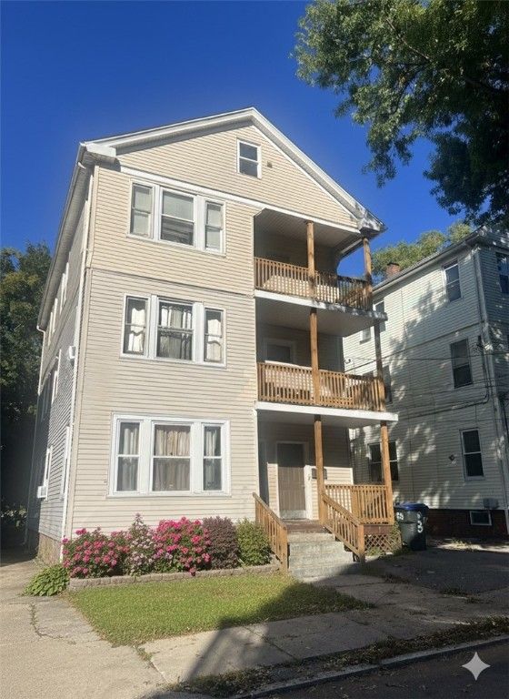23 Richter Street, Providence, RI 02908