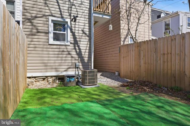 236 S HARTLEY ST, York, PA 17401