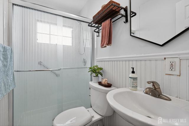 75 Grace Drive, Old Bridge, NJ 08857