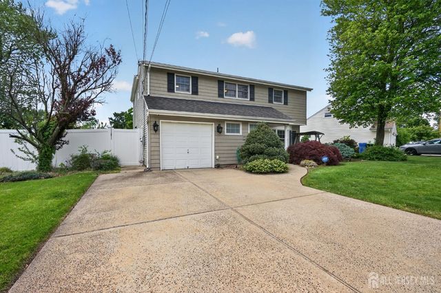 75 Grace Drive, Old Bridge, NJ 08857