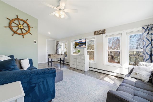 35 Lake Road, Epsom, NH 03234