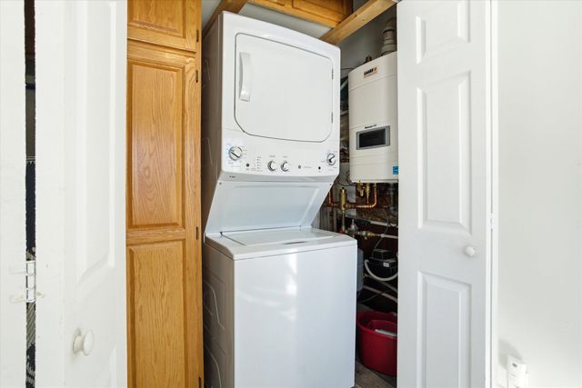 35 Lake Road, Epsom, NH 03234